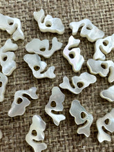 Mother of Pearl Mermaid Beads Sku#M608