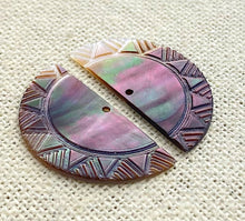 Mother of Pearl Charm Sku#M2605