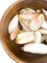 Mother Of Pearl Shell With Alloy, Sku#667