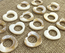 Mother of Pearl Charm Sku#M1211