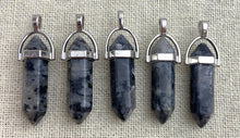 Silver Plated Shimmer Stone pendant