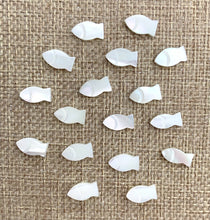 Mother of Pearl Fish Beads Sku#M1206