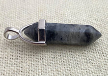 Silver Plated Shimmer Stone pendant