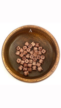 Mother Of Pearl Crown Flower Beads, Sku#M678