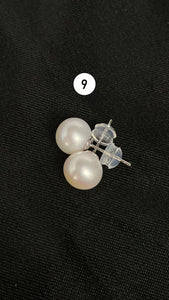 Stunning earring stud