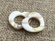 Mother of Pearl Charm Sku#M1211