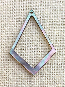 Mother of Pearl Charm Sku#M2517