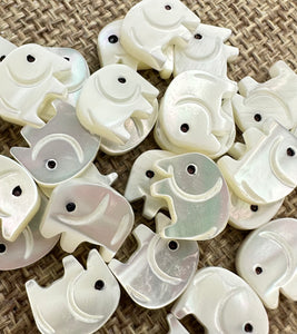 Mother of Pearl Elephant Beads Sku#M498