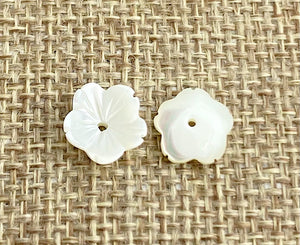 Mother of Pearl Flower Charm Sku#M71