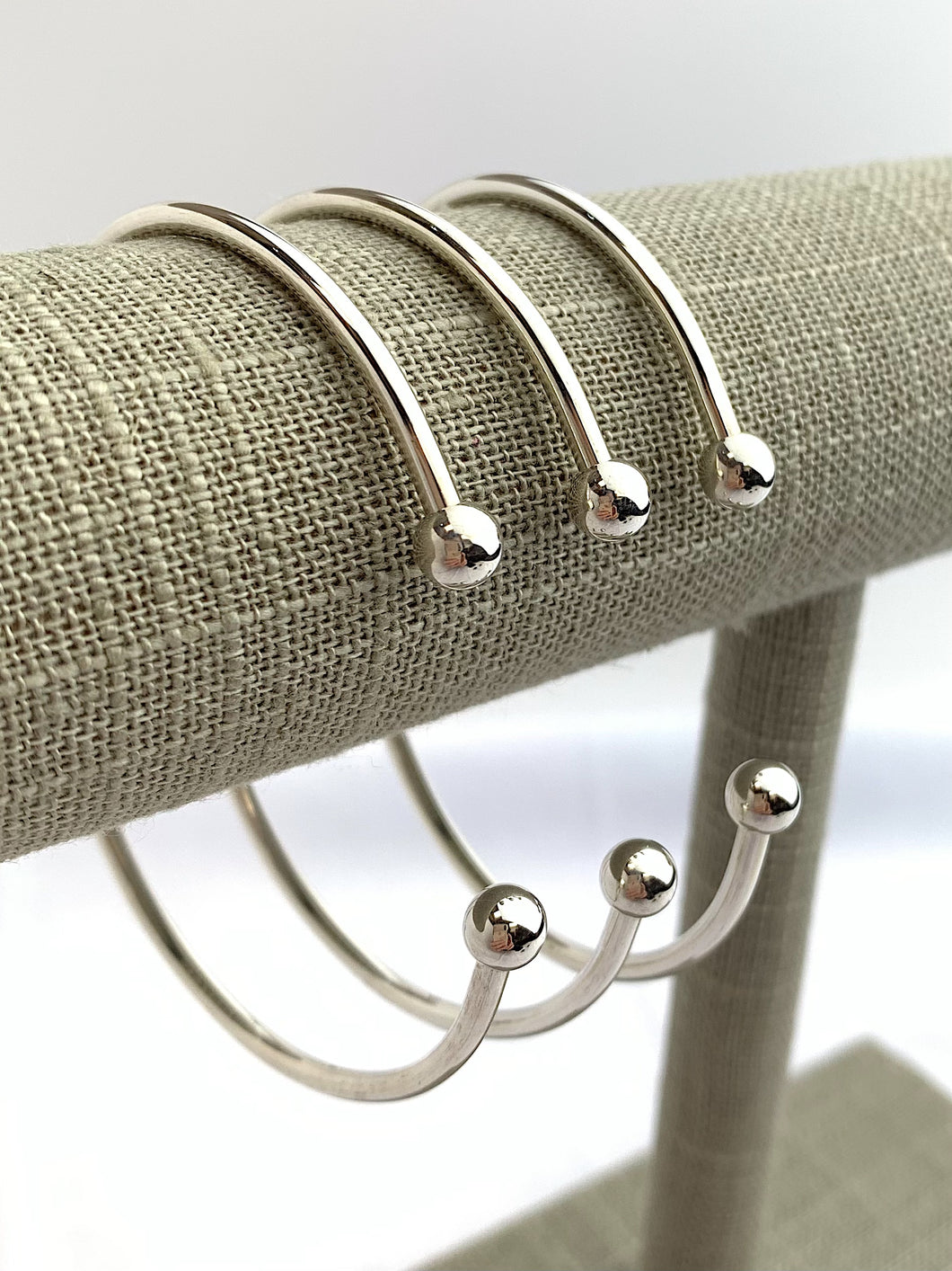SS Cuff w/6mm Threaded Ball