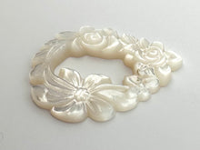 Mother Of Pearl Flower Drop, Sku#M2266