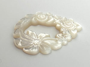 Mother Of Pearl Flower Drop, Sku#M2266