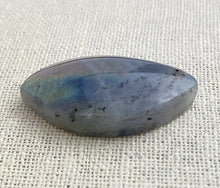 Labradorite Stones