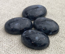 Labradorite Oval Cabochon