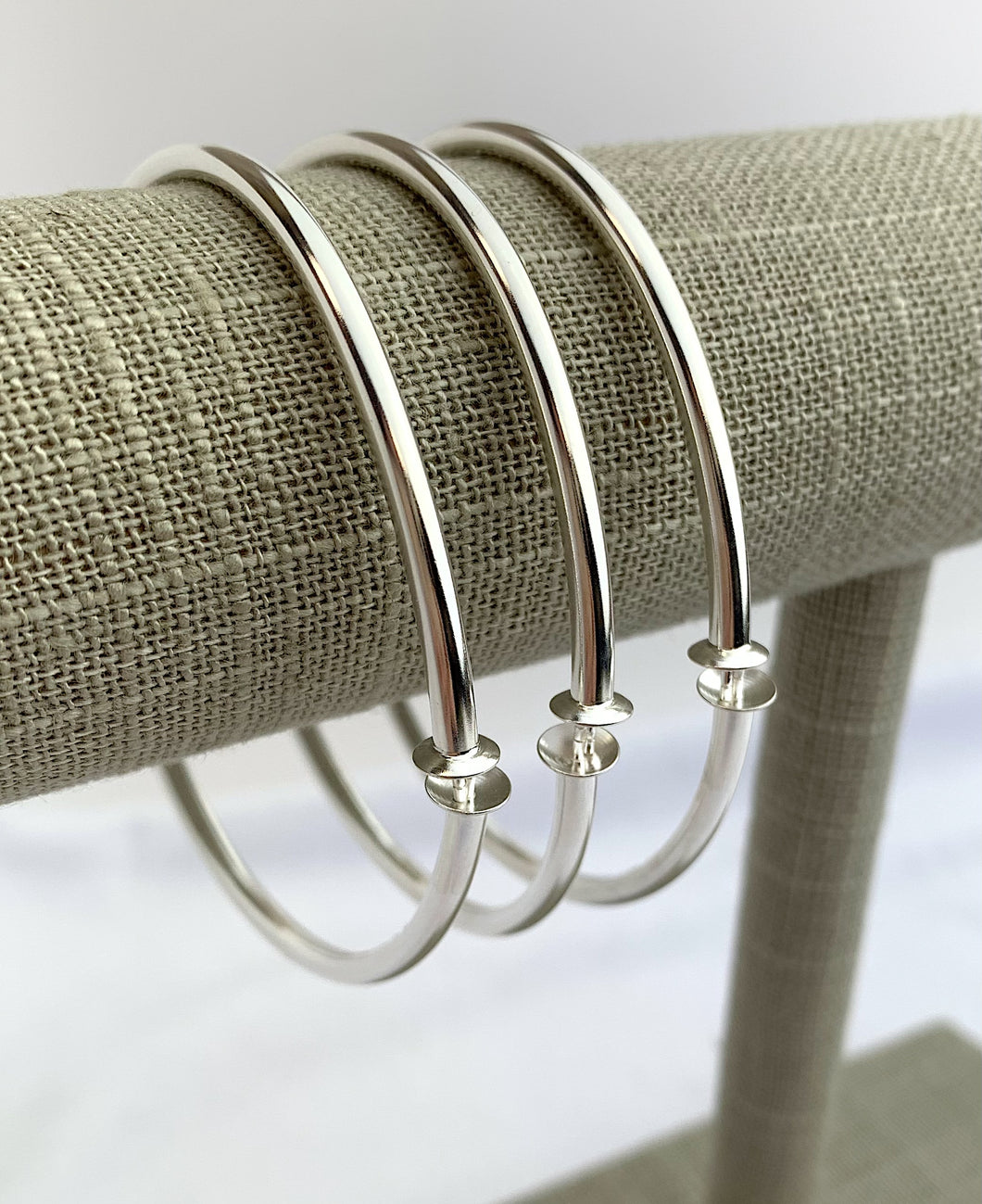 SS Flex Bangle w/6.0mm Cups