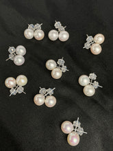 Stunning earring stud