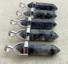 Silver Plated Shimmer Stone pendant