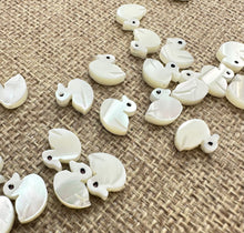 Mother of Pearl Duck Beads Sku#M497
