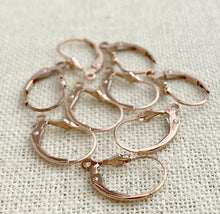 Rose Gold Filled Fleur De Lis Leverback w/Ring