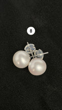 Stunning earring stud