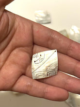Carved Mother Of Pearl, Diamond MOP, Sku#M3031