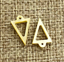 Mother of Pearl Charm Sku#M2521