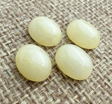 Light Topaz Oval Cabochon
