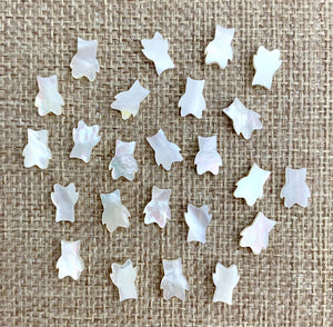 Mother of Pearl Cat Charm Sku#M1207