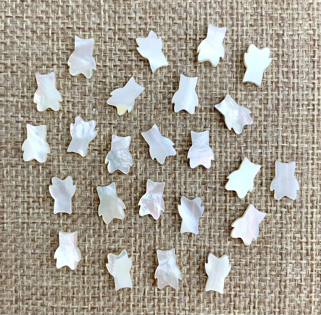 Mother of Pearl Cat Charm Sku#M1207