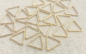 14k Triangle Sparkle Jump Ring 0.89x10mm CL
