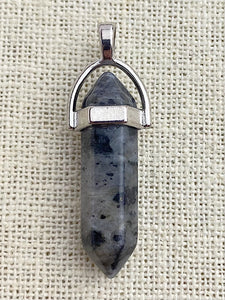 Silver Plated Shimmer Stone pendant