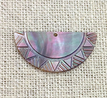 Mother of Pearl Charm Sku#M2605