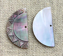 Mother of Pearl Charm Sku#M2605