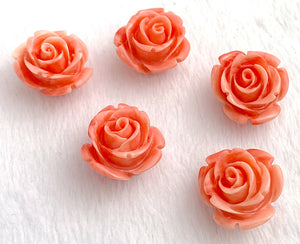 Mother of Pearl Flower Bead Sku#M705