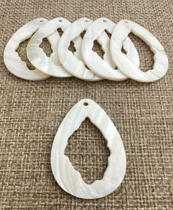 Mother of Pearl Charm Sku#M281