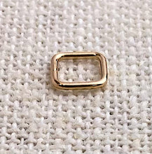 GF Jump Ring Square 20.5ga (.76x6.0x6.0mm)CL