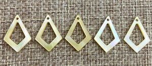 Mother of Pearl Charm Sku#M2515