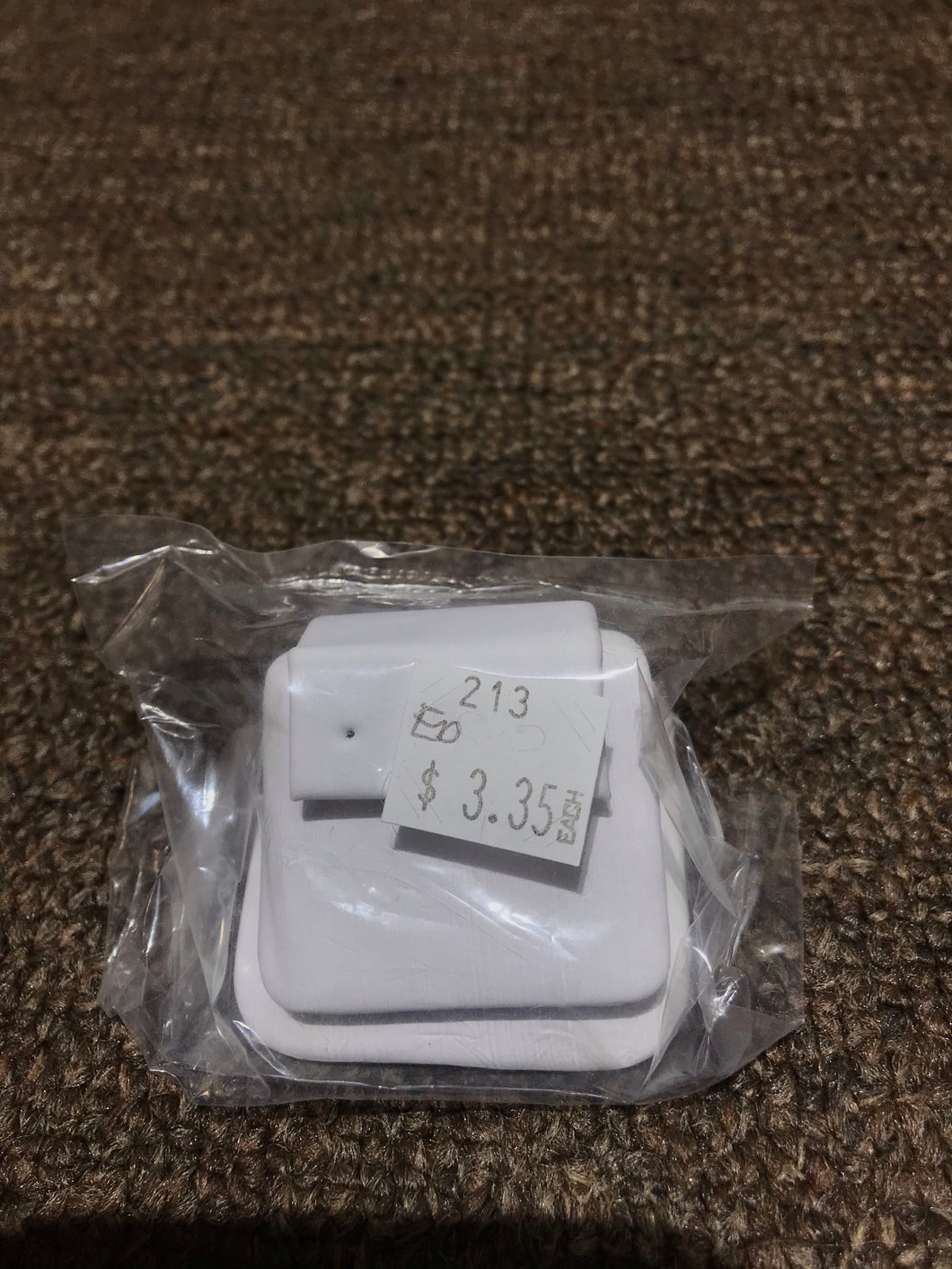 Wedge Base Stand