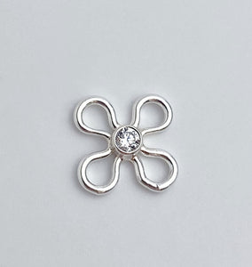 White Cubic Zirconia Flower Connector