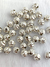 6mm Twist Bead w/1.4mm Holt