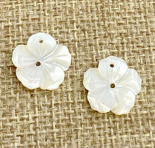 Mother of Pearl Flower Charm Sku#M79