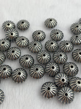 Corrugated Saucer Bead w/1.6mm Hole