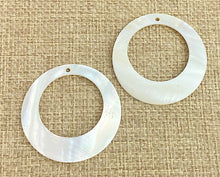 Mother of Pearl Charm Sku#M576