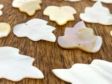 Mother Of Pearl Leaf Shell, Sku#M187