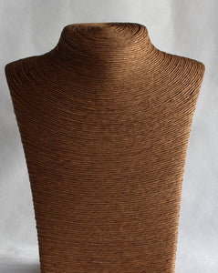 Paper Twine Neckform